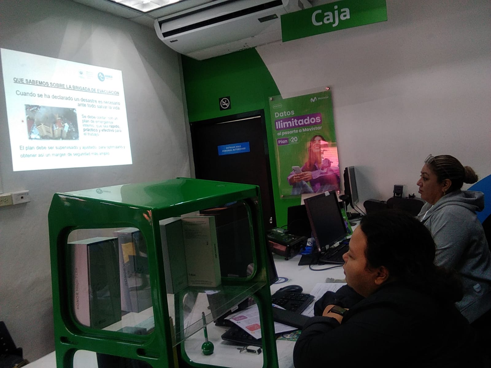 Descripción de la imagen 1