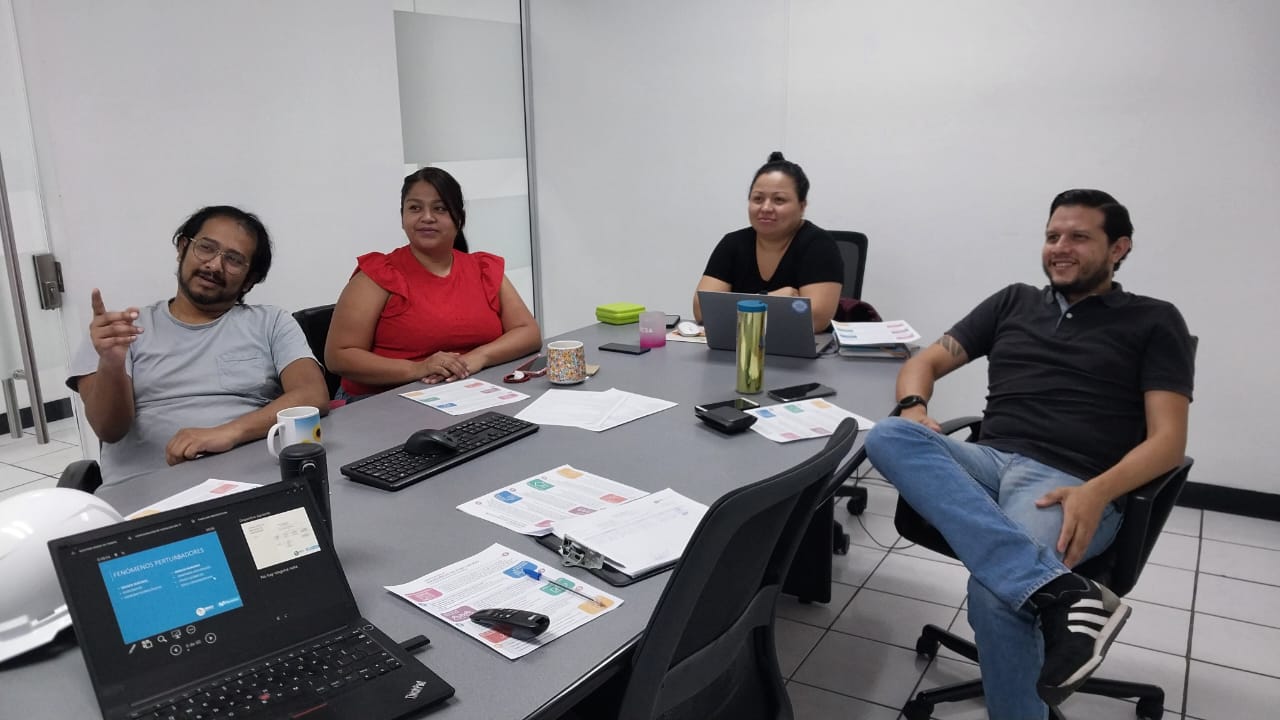 Descripción de la imagen 1